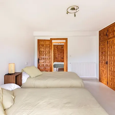 Casa Luis - Con Jardin Privado En Pirineos
