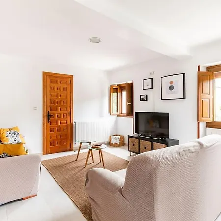 Casa Luis - Apartamento Con Jardin Privado En Pirineos *